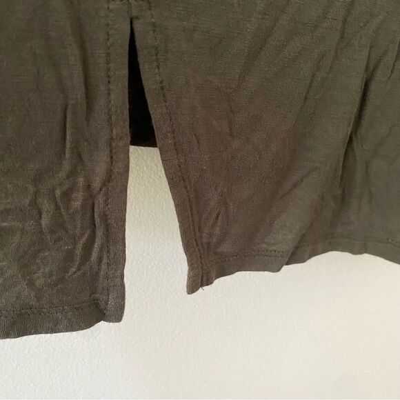 Halogen Sleeveless Split Back Lightweight Tank Olive Green Size 3x - Picture 3 of 6